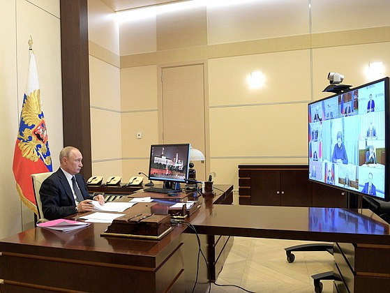 Владимир Путин провел совещание с главами регионов по вопросам противодействия распространению коронавирусной инфекции   