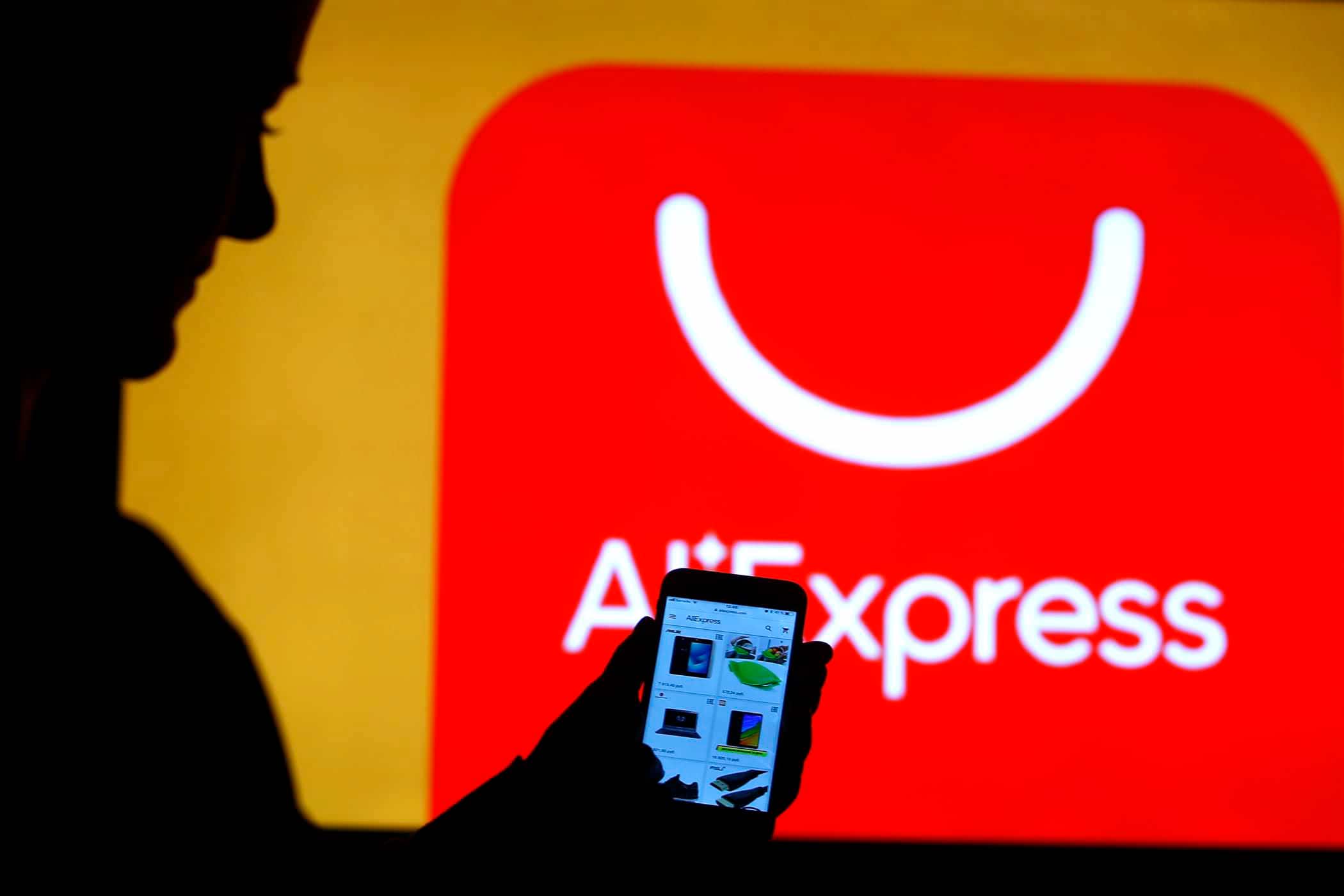 Самозанятые россияне смогут открыть собственные магазины на AliExpress