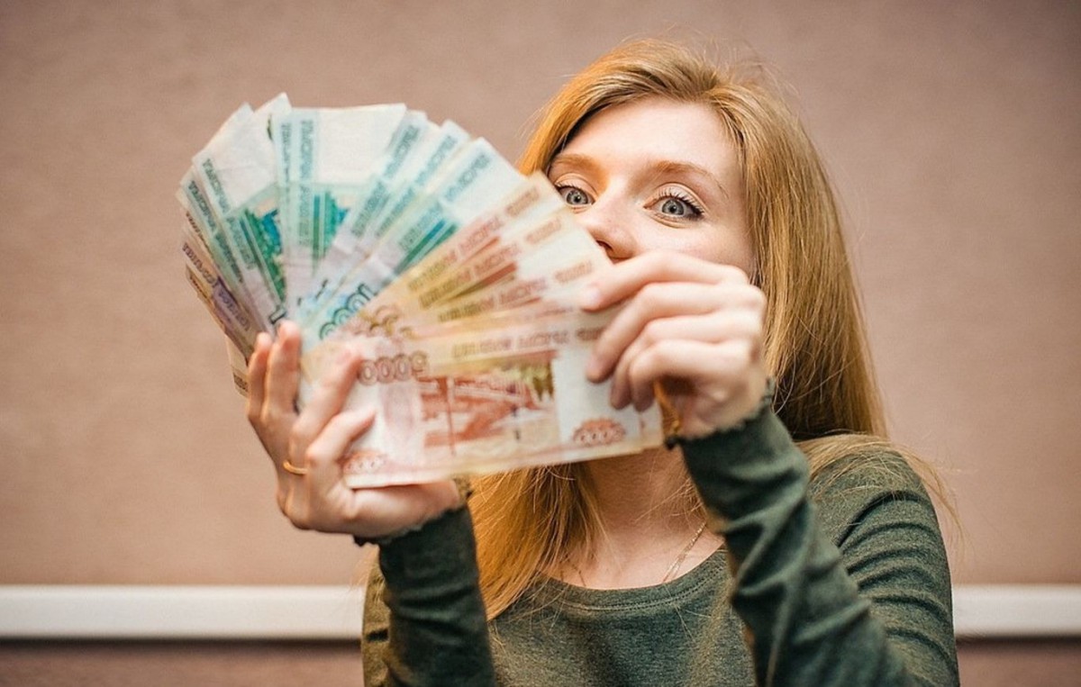 Банк «Открытие»: половине россиян не хватает денег, более 60% хотят иметь доходы в 2-3 раза больше, чем сейчас
